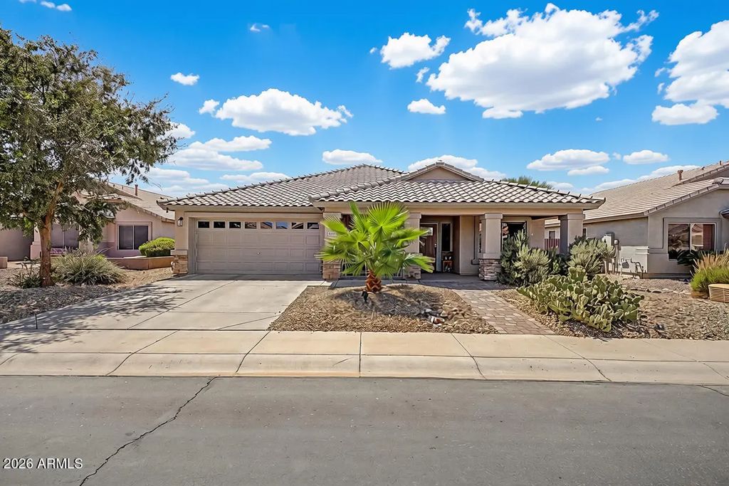 41841 W Chambers Court, Maricopa