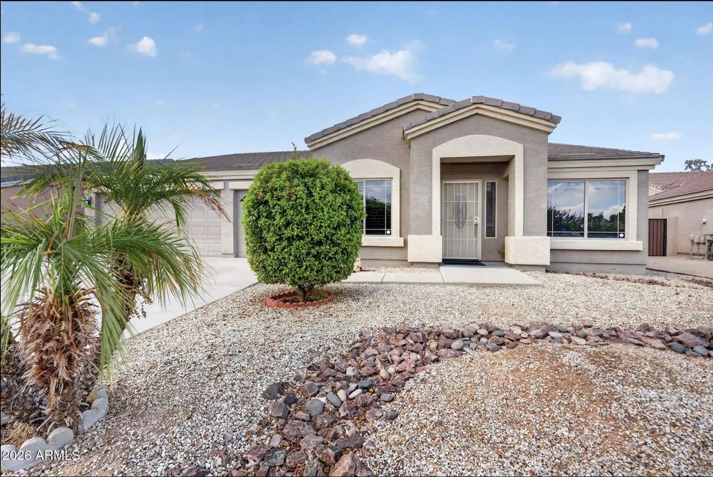 8566 W Keim Drive, Glendale