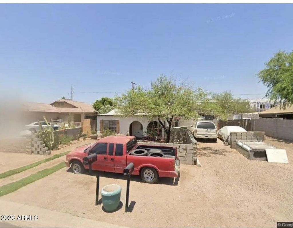 1720 E Illini Street, Phoenix