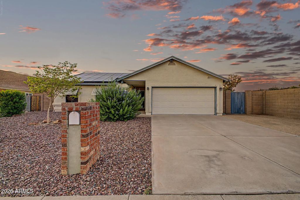4808 W Mcrae Way, Glendale