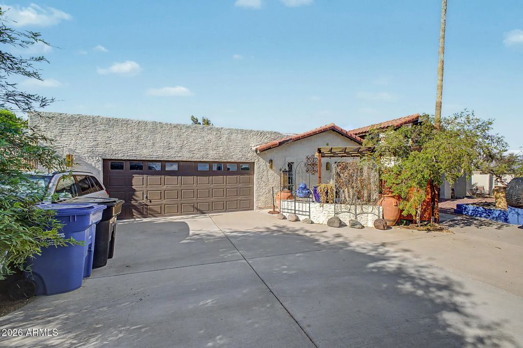 1978 E Greenway Road, Phoenix