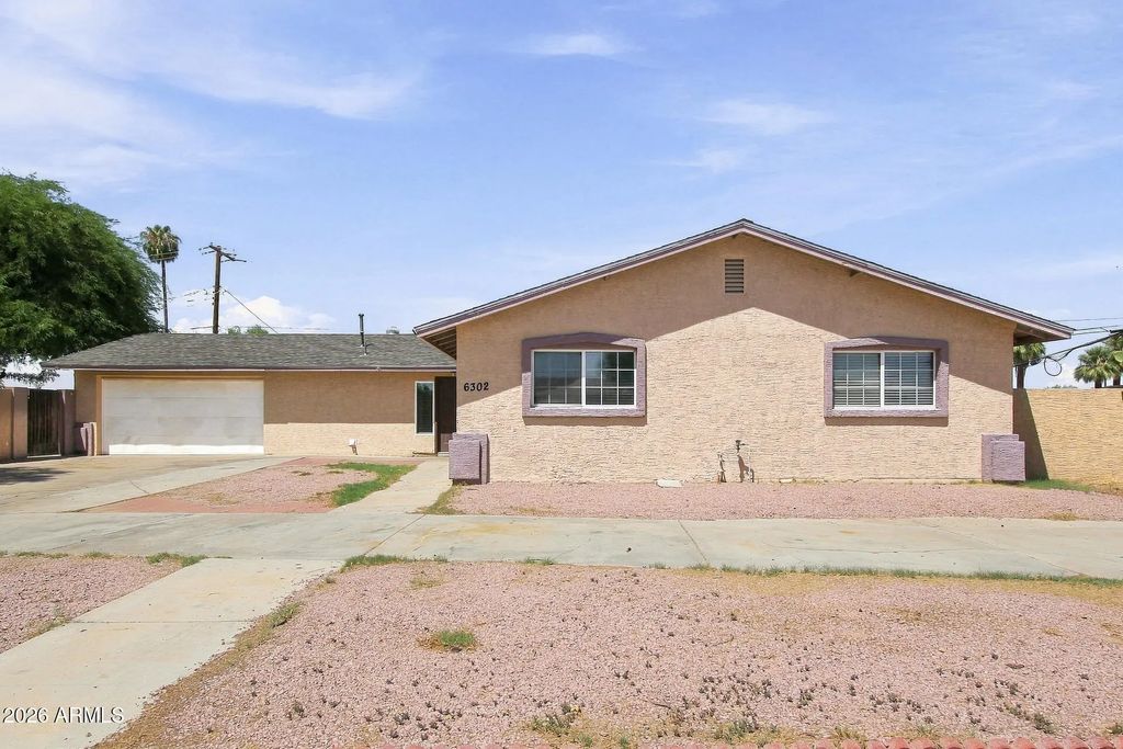 6302 W Orange Drive, Glendale