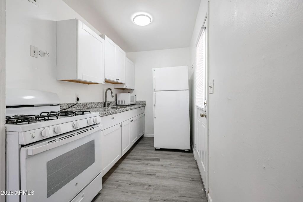 3315 E Cambridge Avenue (unit 3), Phoenix