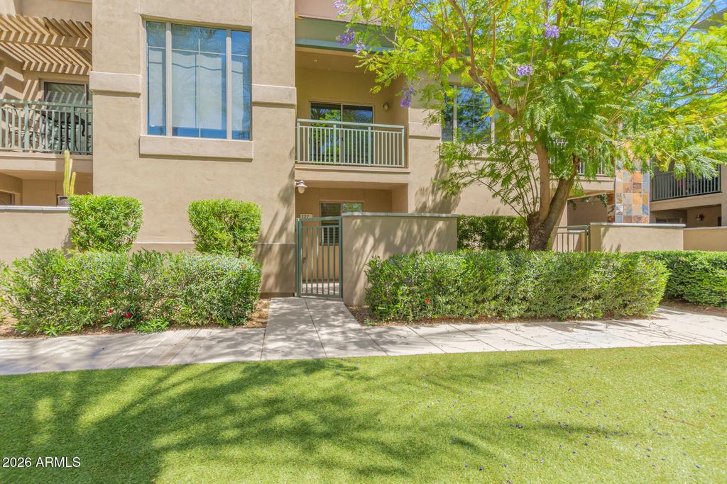 815 E Rose Lane (unit 127), Phoenix