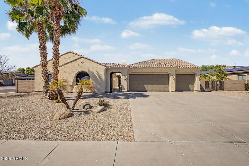 6840 W Fremont Road, Laveen