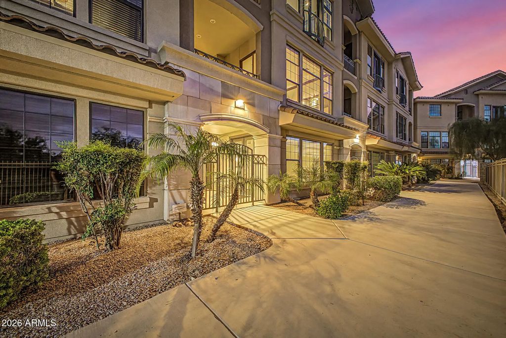 7275 N Scottsdale Road (unit 1017), Paradise Valley