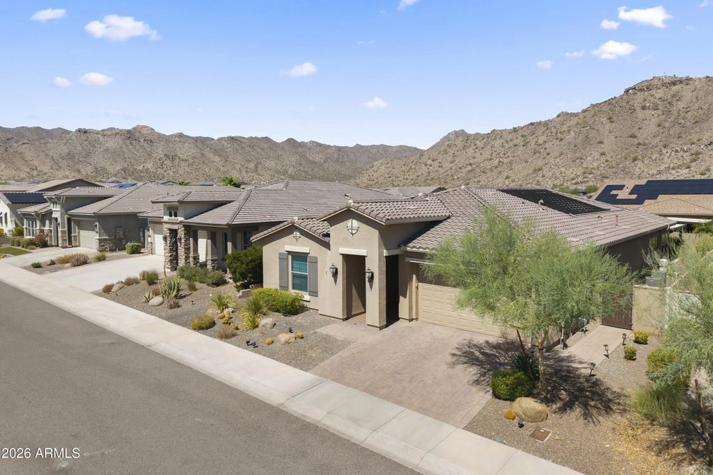 21242 W Hillcrest Boulevard, Buckeye