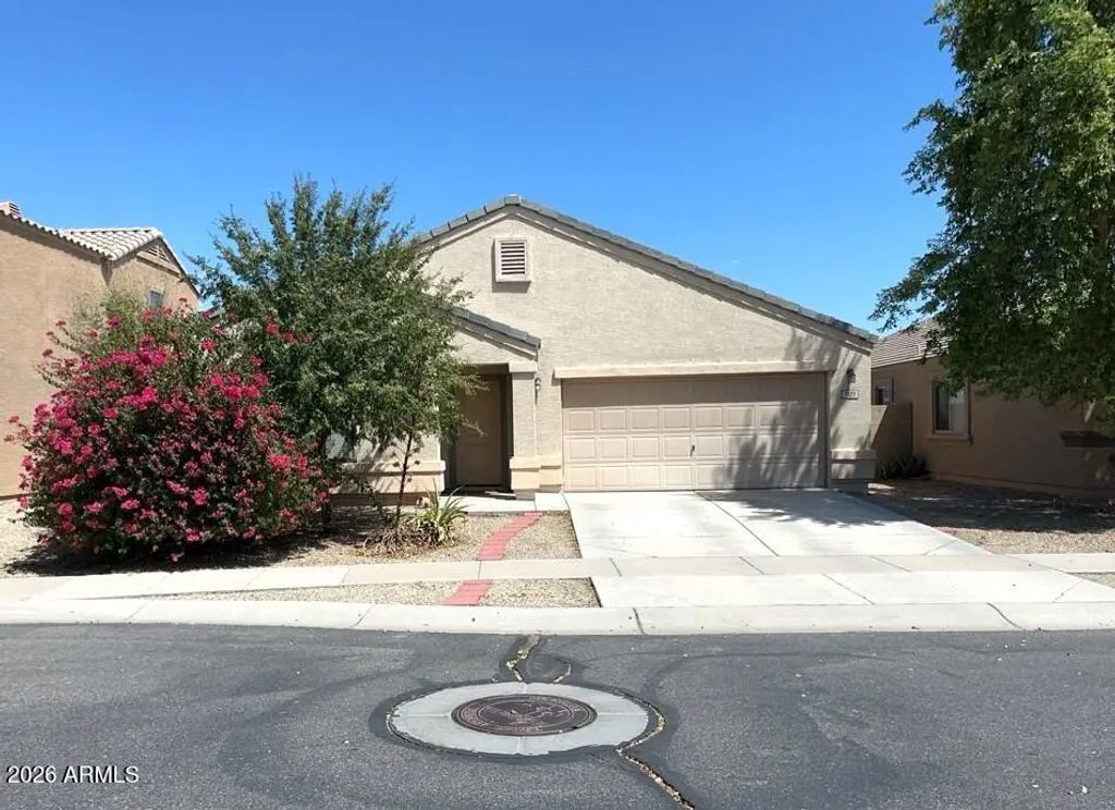 7123 N 72nd Drive, Glendale