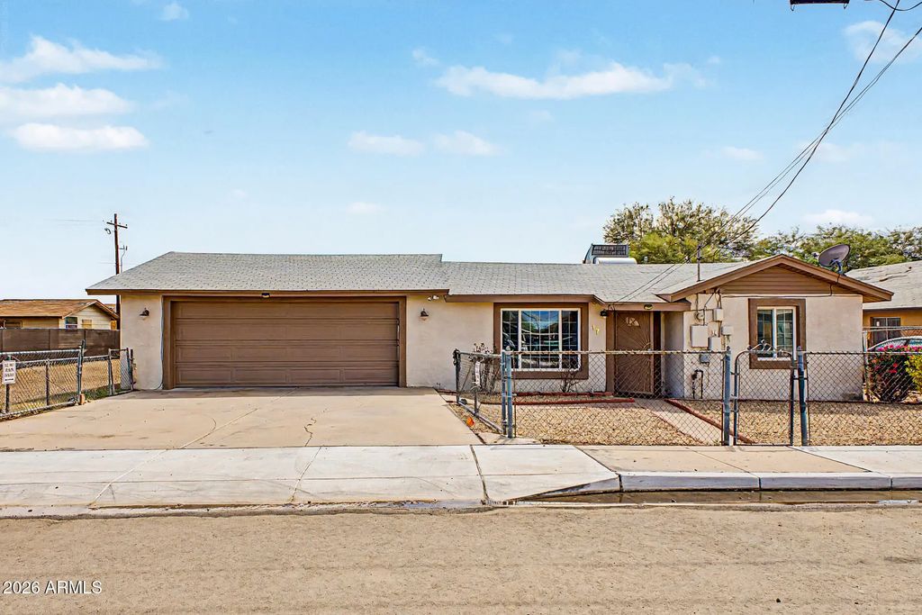 17 W Whyman Avenue, Avondale