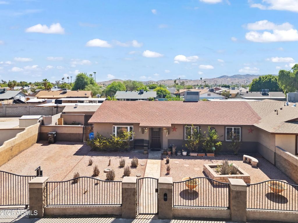 4713 E La Salle Street, Phoenix