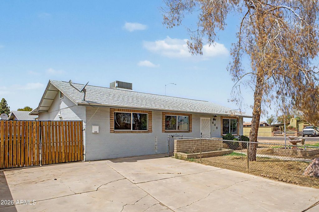 648 E 10th Drive, Mesa