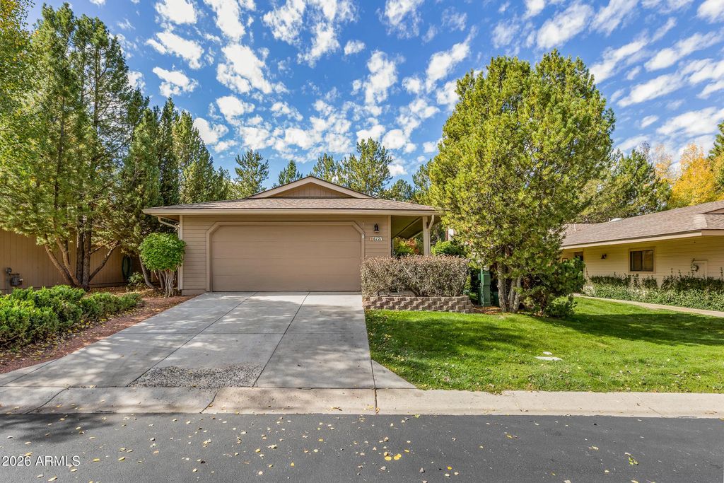 6121 E Laurel Loop, Flagstaff