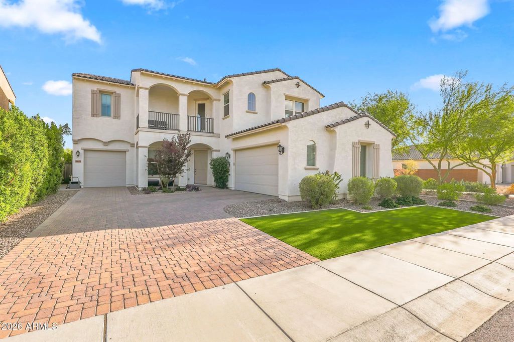3409 E Cashman Drive, Phoenix
