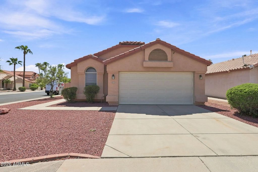12721 W Palm Lane, Avondale