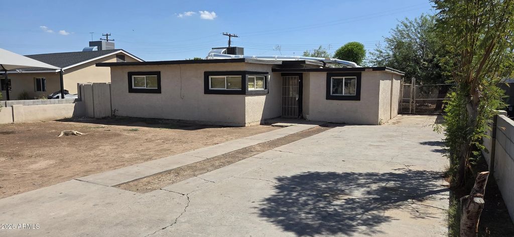 2535 W Monterey Way, Phoenix