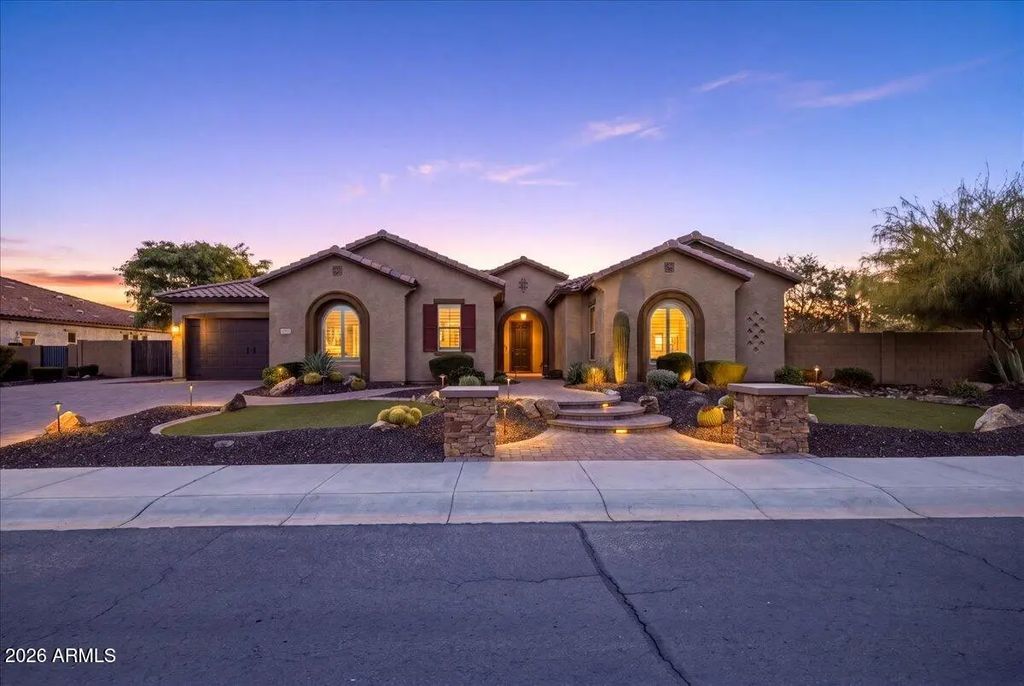 31852 N 61st Street, Cave Creek