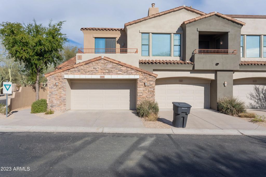 19550 N Grayhawk Drive (unit Unit 2001), Scottsdale