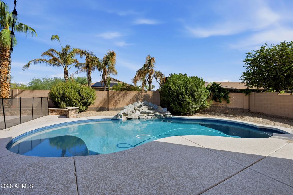 2546 W Cordia Lane, Phoenix