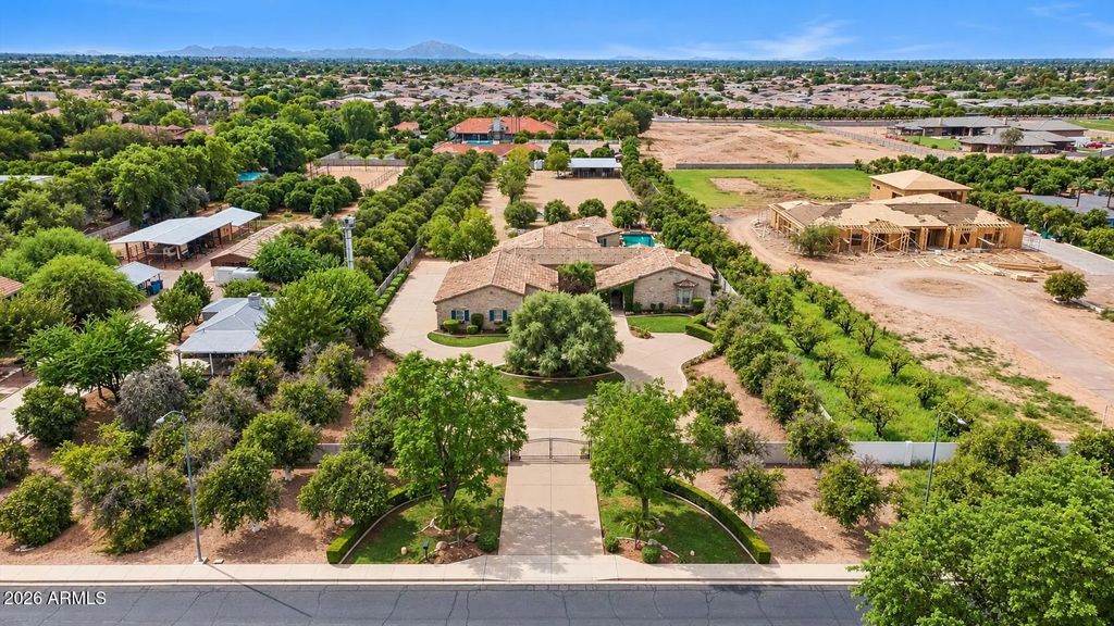3803 E Huber Street, Mesa