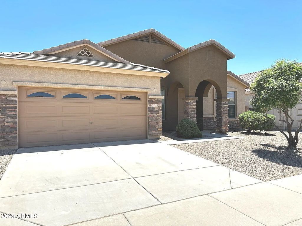 3131 E Silversmith Trail, San Tan Valley