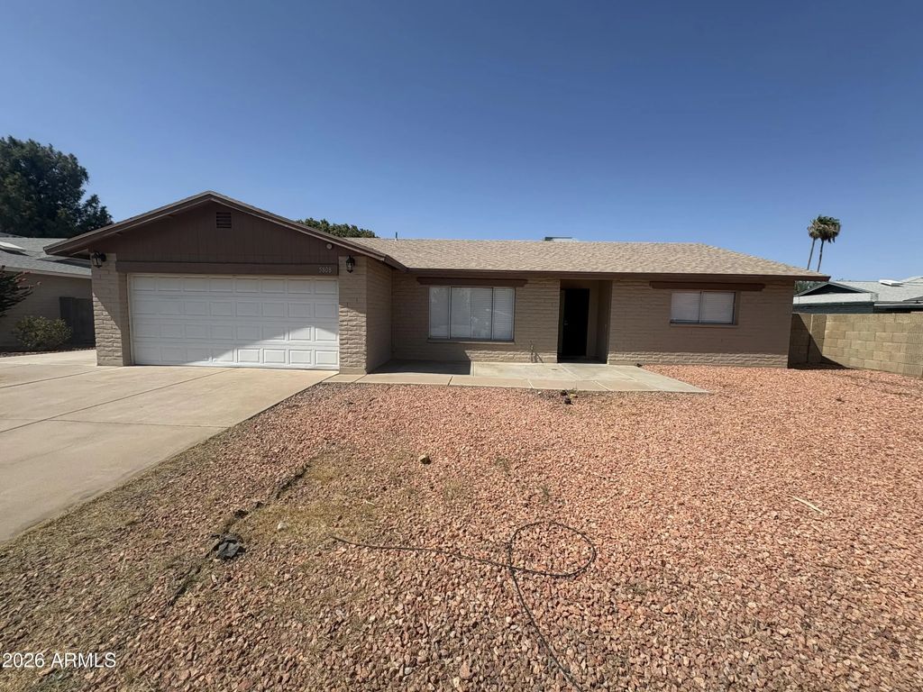 5808 W Mary Jane Lane, Glendale