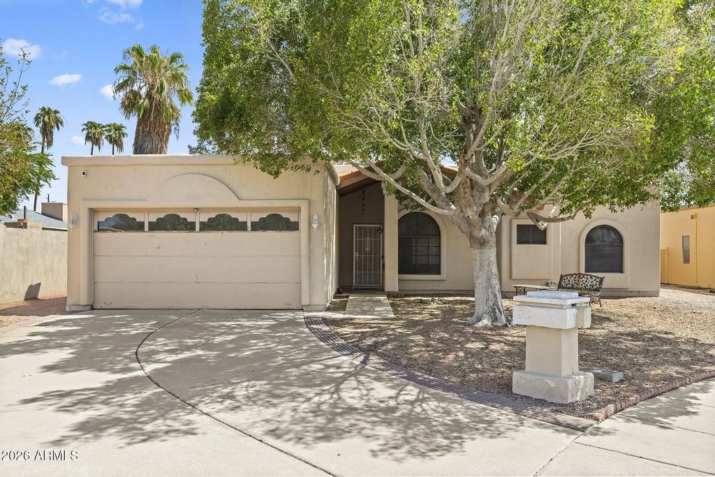14435 N 44th Drive, Glendale