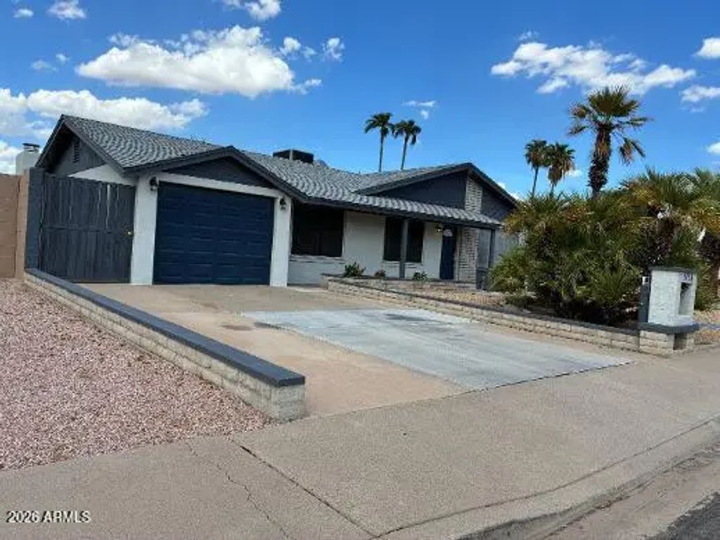 3756 E Acoma Drive, Phoenix