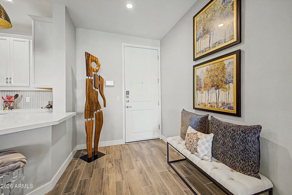 2511 W Queen Creek Road (unit 108), Chandler