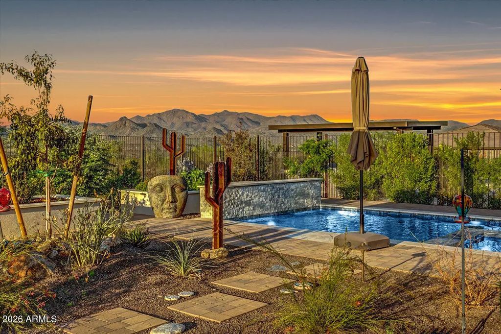 18228 E Juniper Oaks Drive, Rio Verde