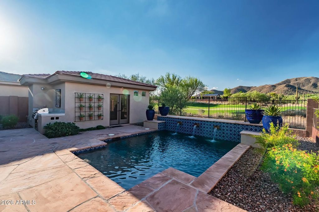 2140 W Muirfield Drive, Anthem