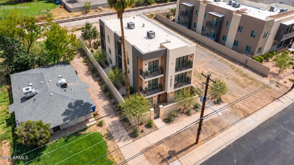 1027 S Farmer Avenue (unit 7), Tempe