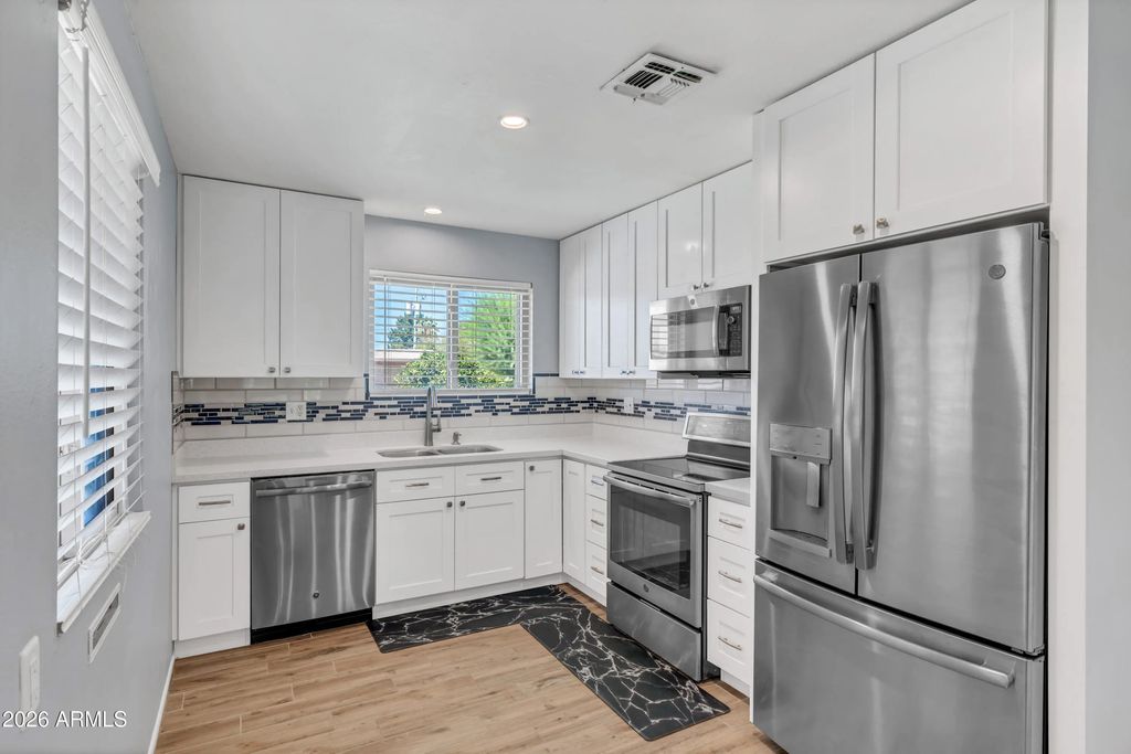 10013 W Lakeview Circle N, Sun City