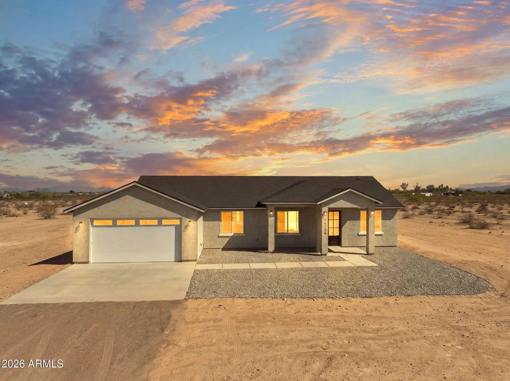 34136 W Pioneer Street, Tonopah