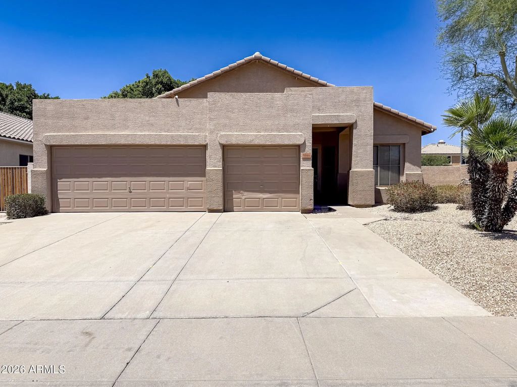 5946 W Sack Drive, Glendale