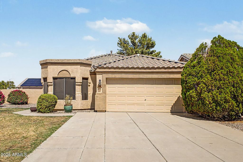3706 W Tonopah Drive, Glendale