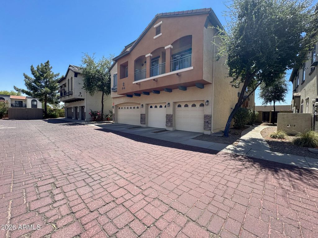 2727 N Price Road (unit 6), Chandler