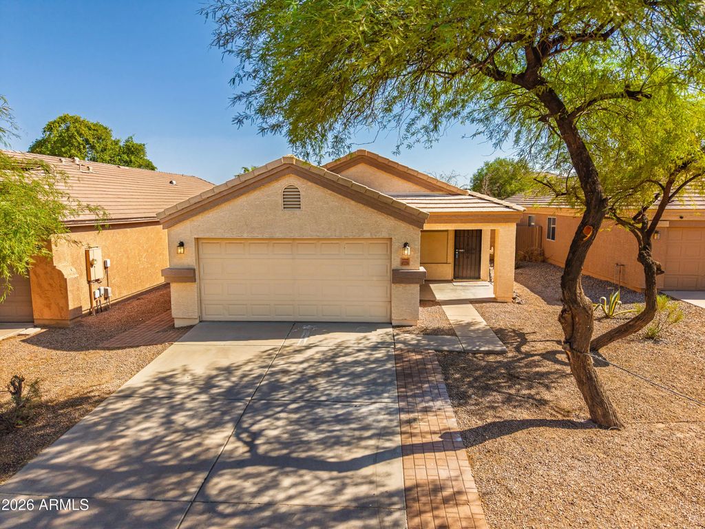 43224 W Cowpath Road, Maricopa