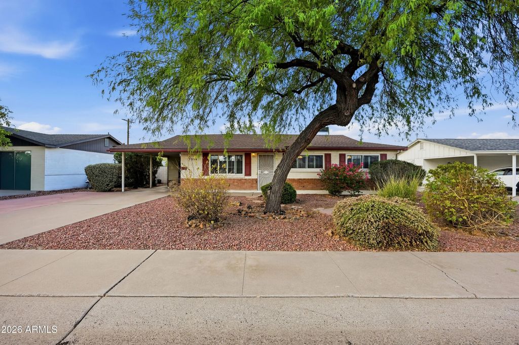 7014 E Belleview Street, Scottsdale