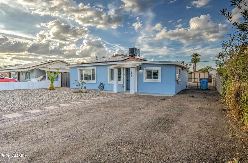 2030 W Monte Vista Road, Phoenix