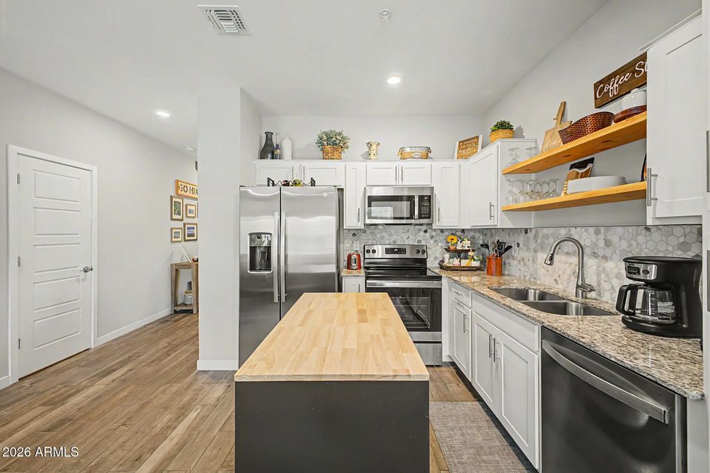 8322 N 22nd Lane, Phoenix