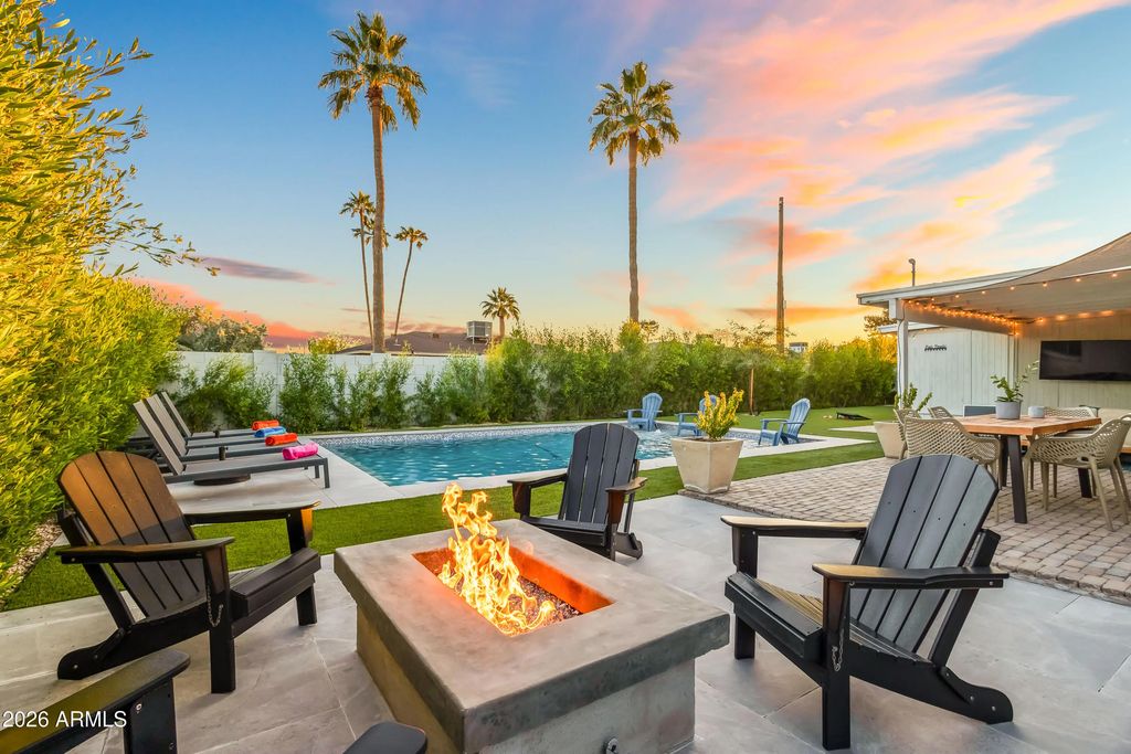 6743 E Holly Street, Scottsdale