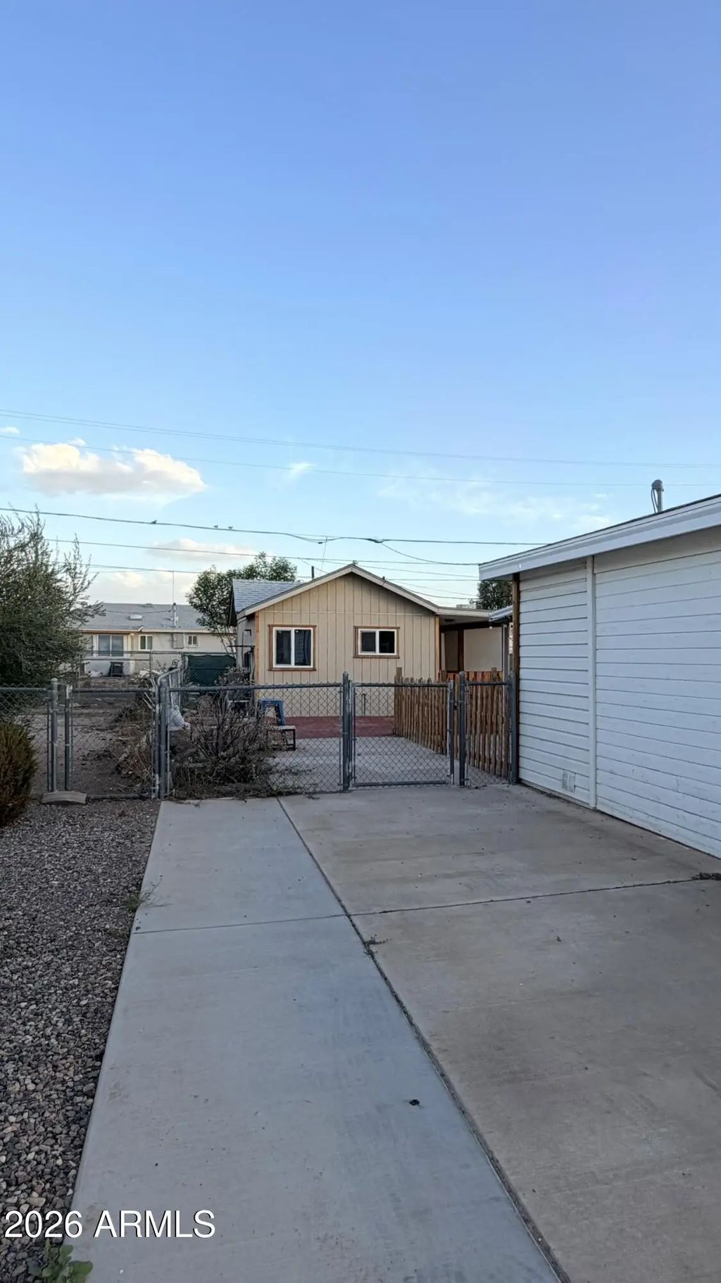 11329 W Duluth Ave Avenue (unit Studio), Youngtown