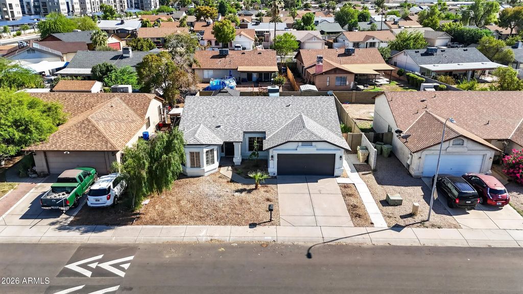 6921 W Ocotillo Road, Glendale