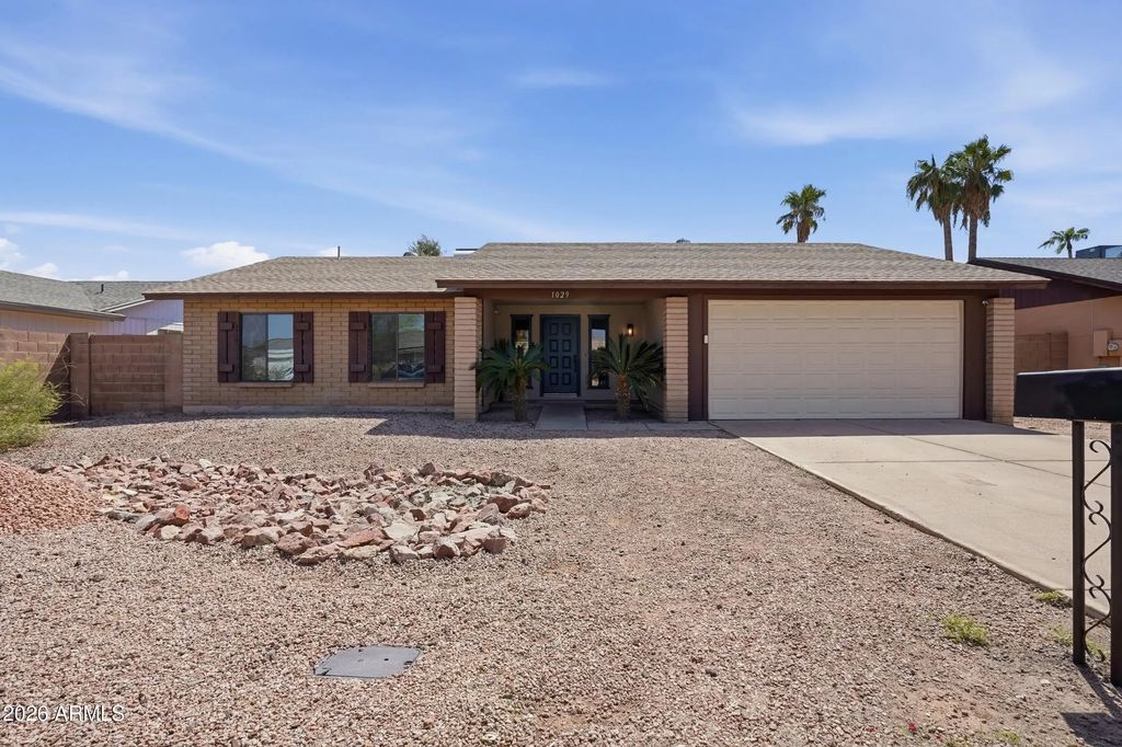 1029 W Carter Drive, Tempe