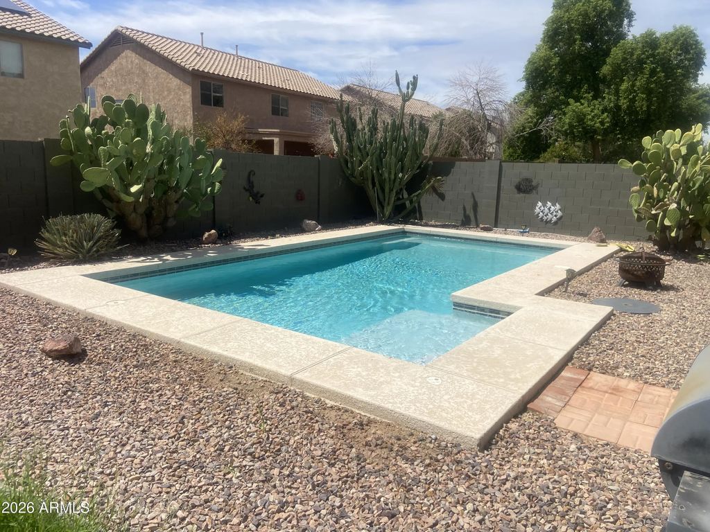 6289 W Admiral Way, Florence