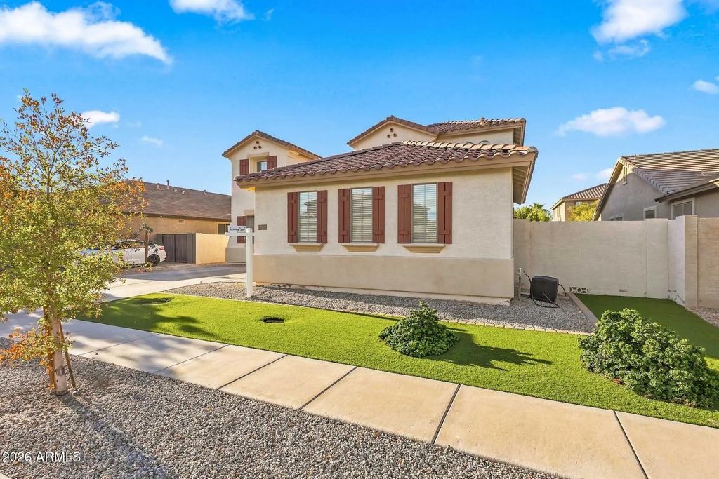 14528 W Cameron Drive, Surprise