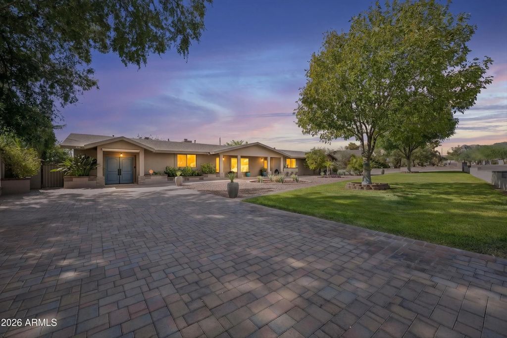5738 N 24th Street, Phoenix