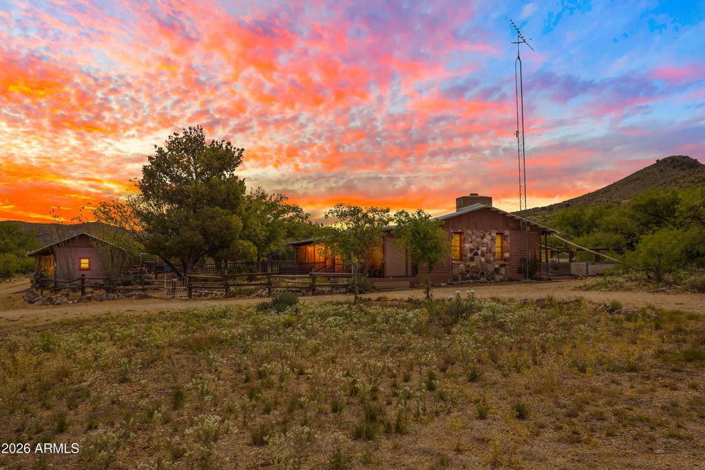 7101 E White Pacheco Street, Willcox
