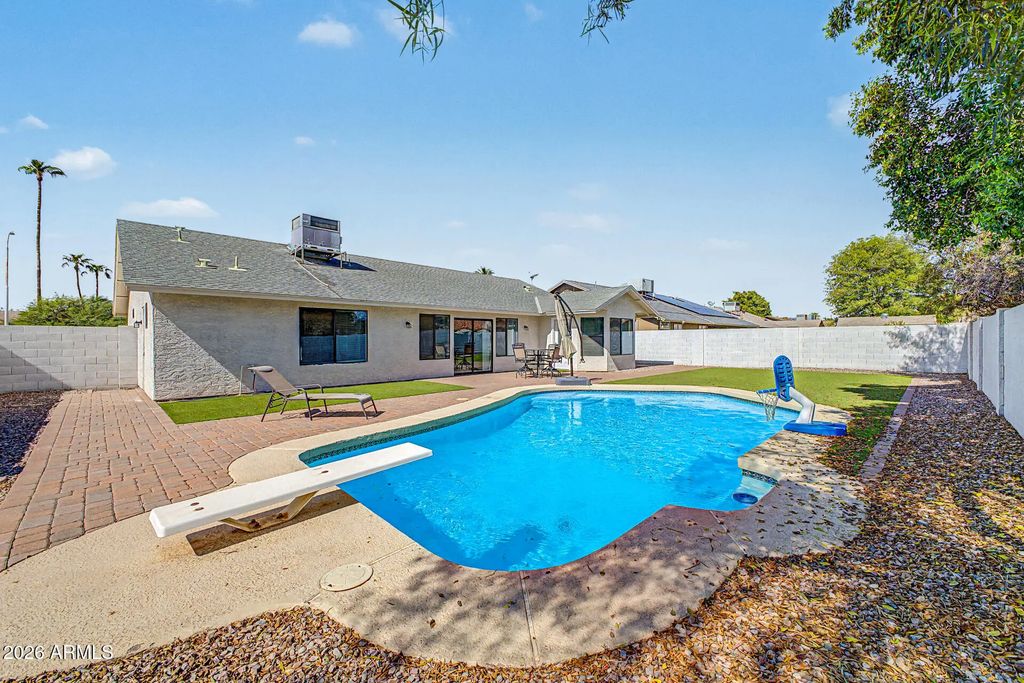 2067 W Gila Lane, Chandler