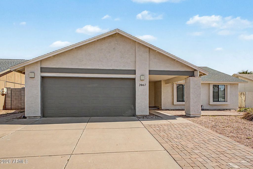 2067 W Gila Lane, Chandler